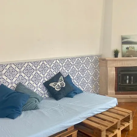 Almagreira House * Ferrel (Leiria)